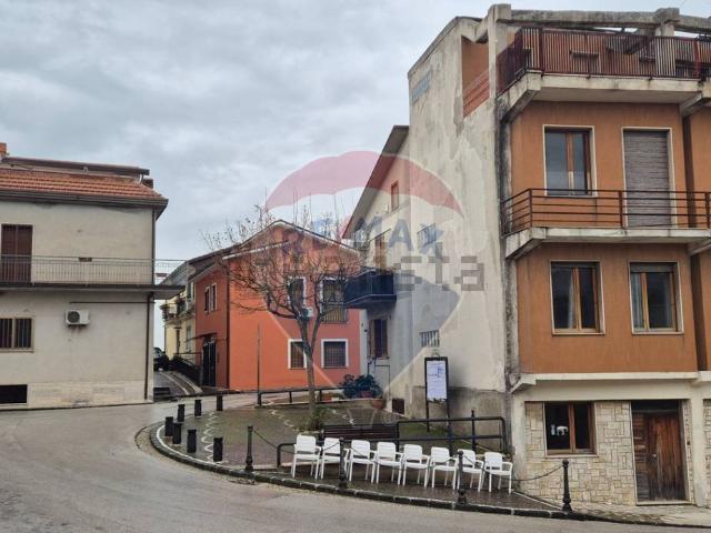 Villetta indipendente in vendita di 216 m²