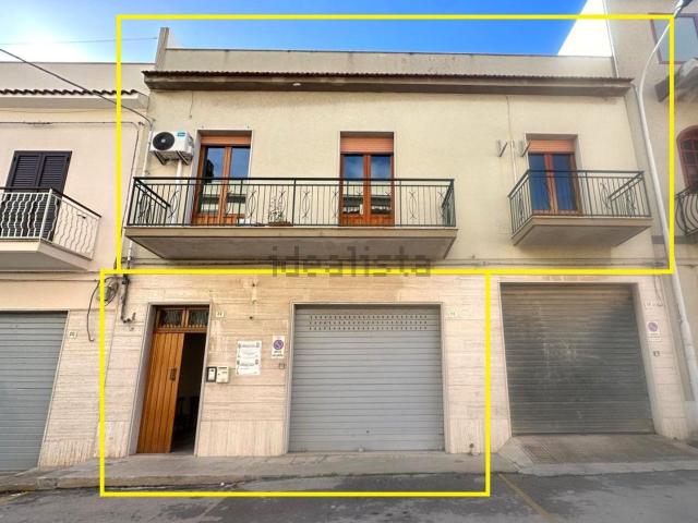 Villetta indipendente in vendita di 216 m² in Via Maestro Salvatore Falbo, 22
