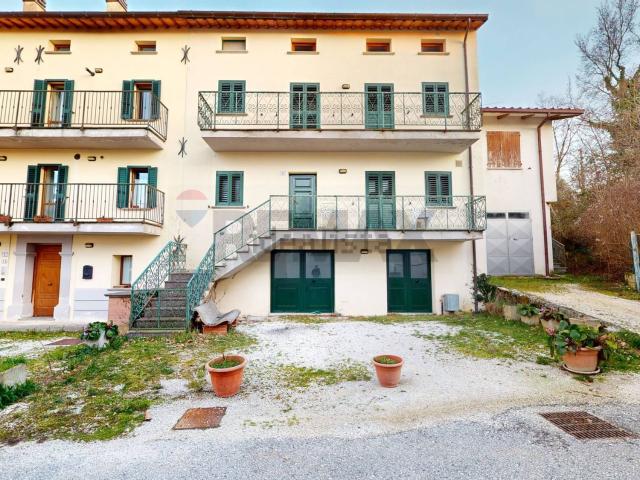 Villetta indipendente in vendita di 217 m²