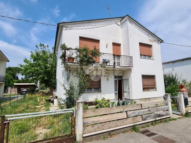 Villetta indipendente in vendita di 217 m² in Via della Resistenza, 4