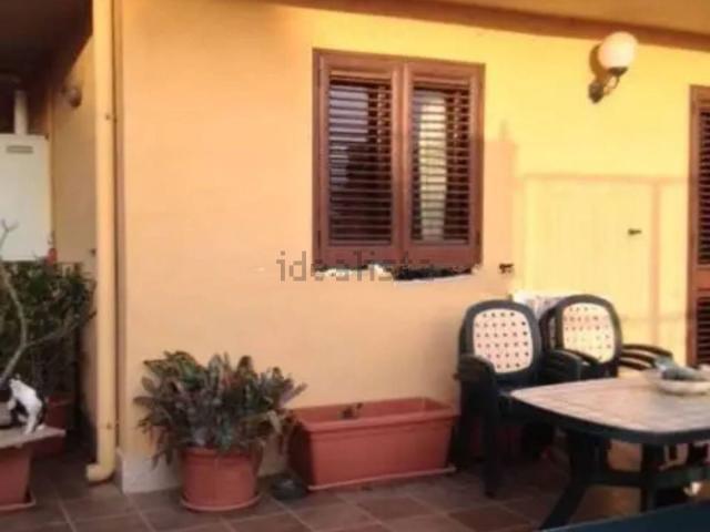 Villetta indipendente in vendita di 217 m² in Via Vittorio de Sica
