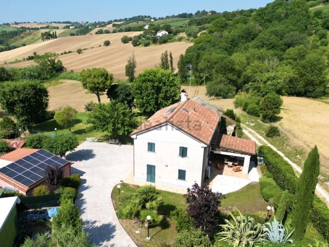 Villetta indipendente in vendita di 217 m² in Strada del Soccorso, n