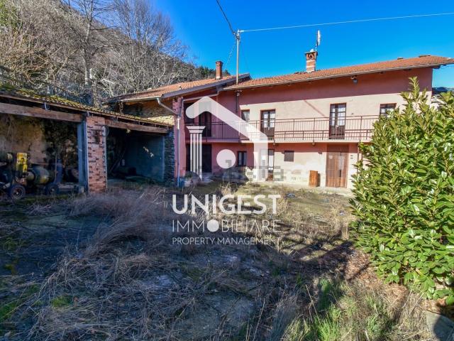 Villetta indipendente in vendita di 218 m² in Via Broardi di Torriana, 6