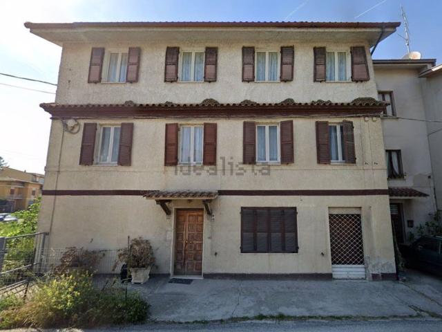 Villetta indipendente in vendita di 219 m² in Via A. De Gasperi, 1
