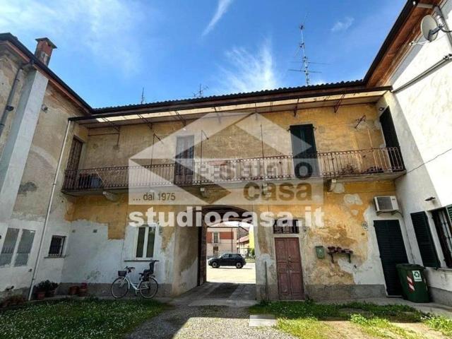 Villetta indipendente in vendita di 219 m² in Via Vittorio Veneto