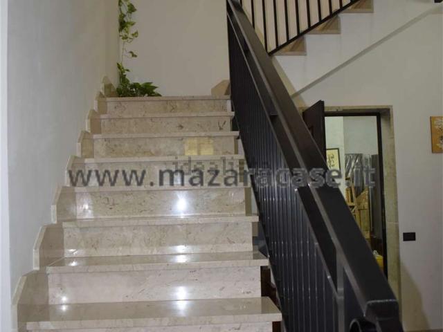Villetta indipendente in vendita di 220 m²
