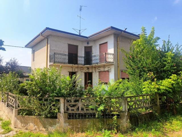 Villetta indipendente in vendita di 220 m²
