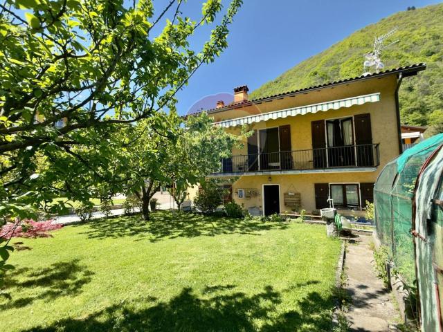 Villetta indipendente in vendita di 220 m²
