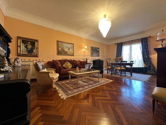 Villetta indipendente in vendita di 220 m²