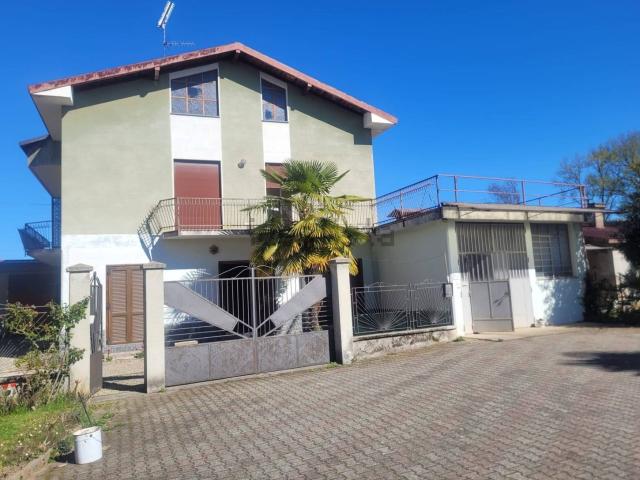 Villetta indipendente in vendita di 220 m²