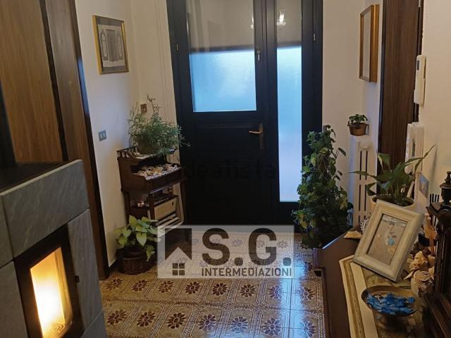Villetta indipendente in vendita di 220 m²