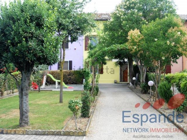 Villetta indipendente in vendita di 220 m²