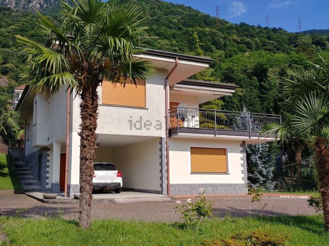 Villetta indipendente in vendita di 220 m² in Via Carniello, 30