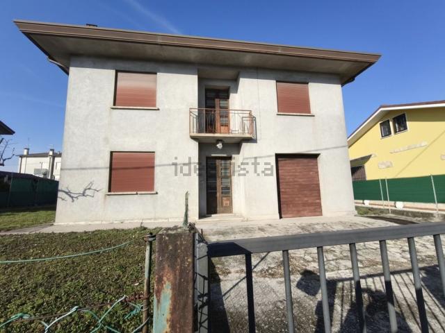 Villetta indipendente in vendita di 220 m² in Via A. Palladio