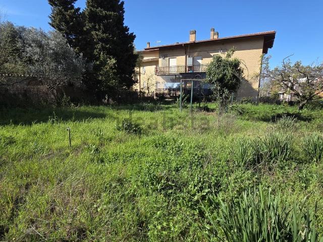 Villetta indipendente in vendita di 220 m² in Via Gioacchino Belli, 1