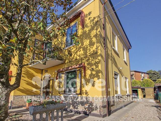Villetta indipendente in vendita di 220 m² in Via Guglielmo Marconi, 134