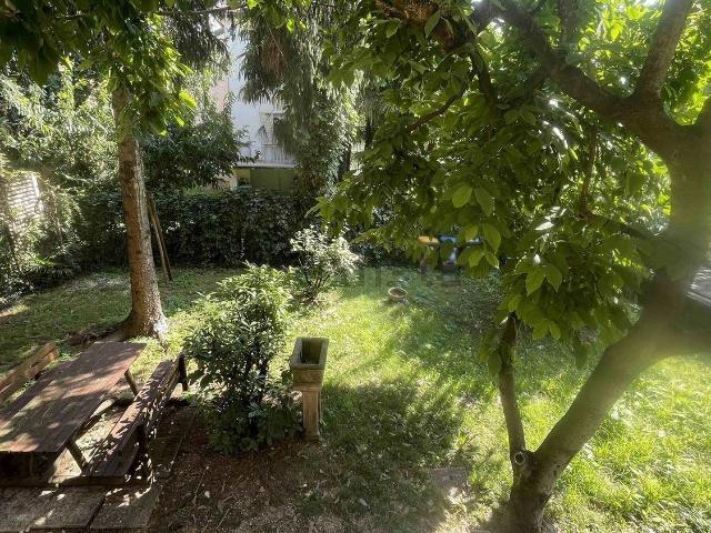 Villetta indipendente in vendita di 220 m² in Via delle Melette