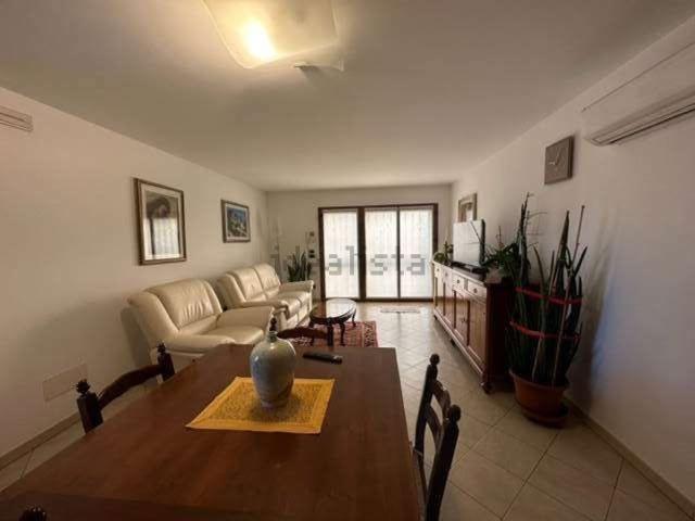 Villetta indipendente in vendita di 220 m² in Via Desman, 80