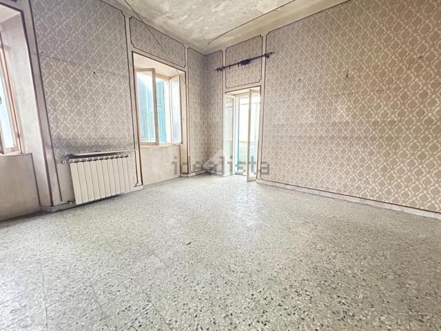 Villetta indipendente in vendita di 220 m² in Via Farini, 17