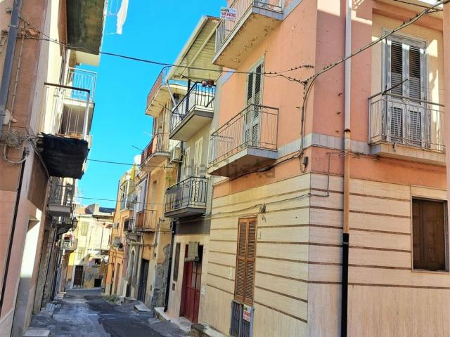 Villetta indipendente in vendita di 220 m² in Via Maci