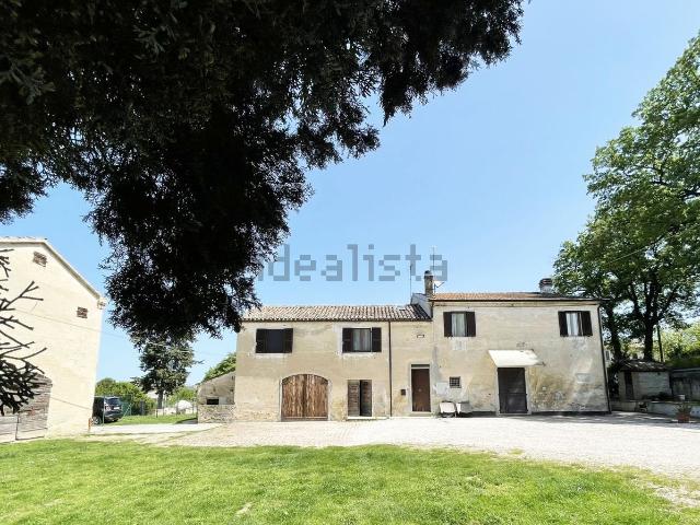 Villetta indipendente in vendita di 220 m² in Via Madonna del Piano