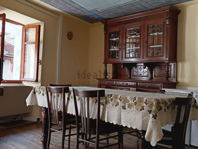 Villetta indipendente in vendita di 220 m² in Via Madonnina