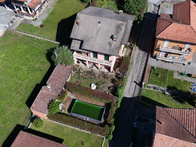 Villetta indipendente in vendita di 220 m² in Via Magliazza, 40