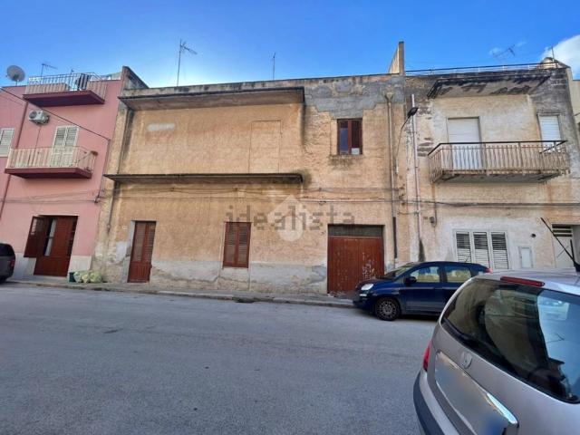 Villetta indipendente in vendita di 220 m² in Via Makara, 45