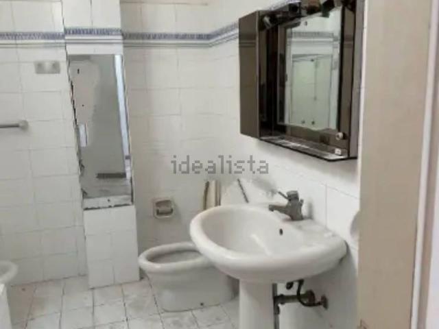 Villetta indipendente in vendita di 220 m² in Via Michelangelo Buonarroti