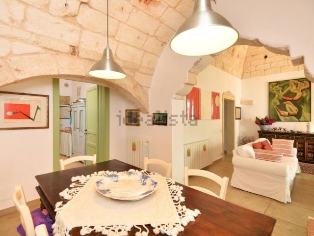 Villetta indipendente in vendita di 220 m² in Via Santa Lucia, 23