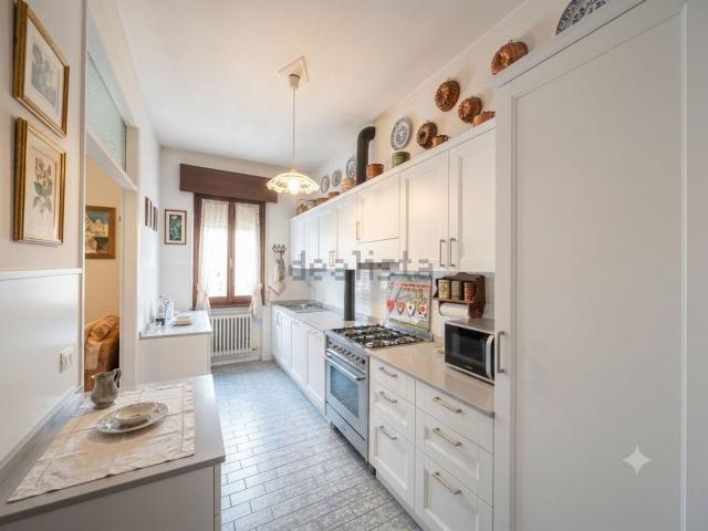 Villetta indipendente in vendita di 220 m² in Via Provinciale