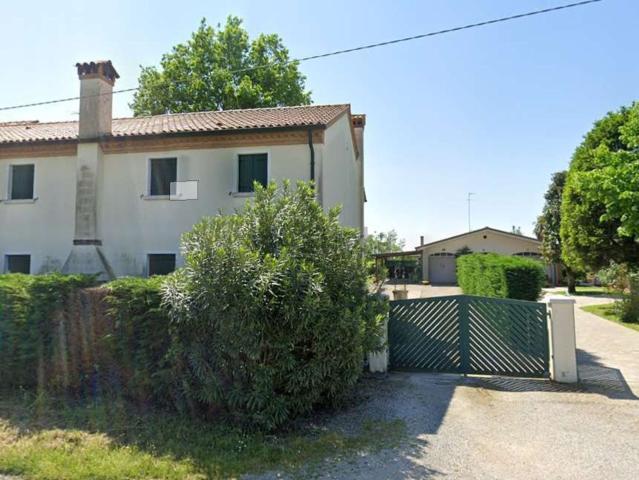 Villetta indipendente in vendita di 220 m² in Via Riviera