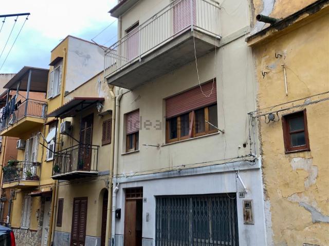 Villetta indipendente in vendita di 220 m² in Via Tusano