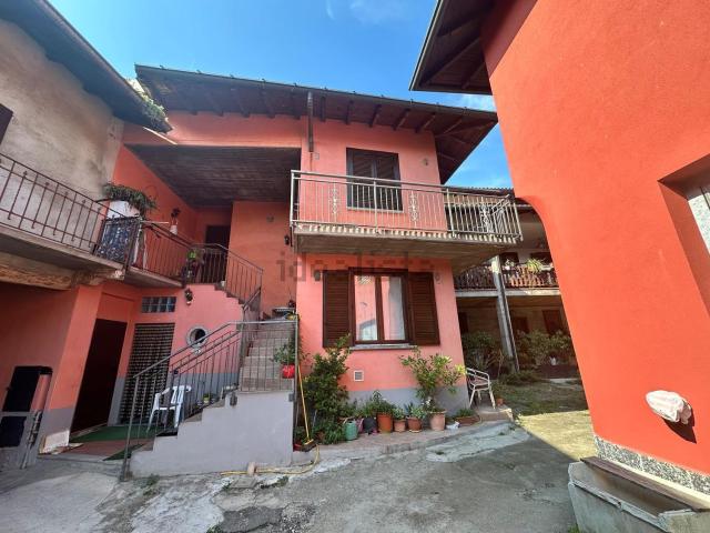 Villetta indipendente in vendita di 220 m² in Via Vittorio Veneto, 13
