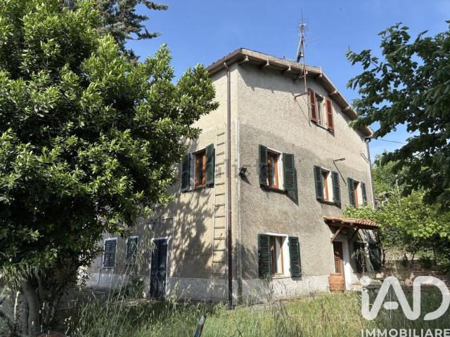Villetta indipendente in vendita di 220 m² in Frazione Montevecchio