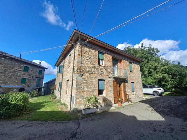 Villetta indipendente in vendita di 220 m² in Località Fugazzolo di Sotto, 95