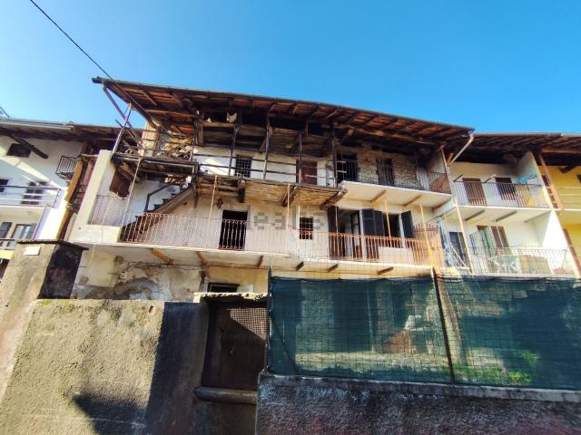 Villetta indipendente in vendita di 220 m² in Località Mornerona, 28