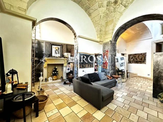 Villetta indipendente in vendita di 220 m² in Piazza Monsignor Durante, 9