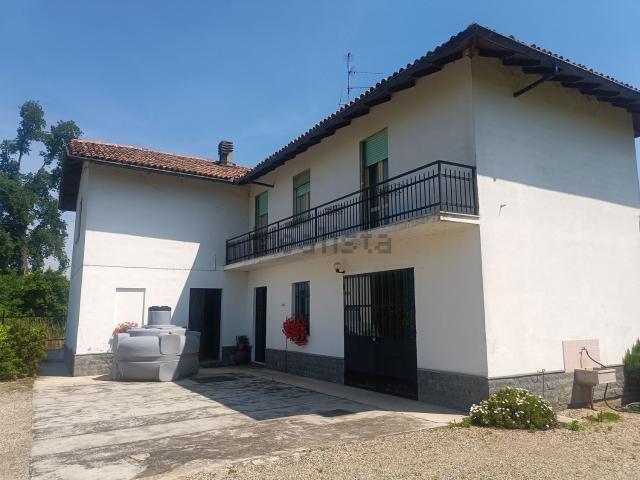 Villetta indipendente in vendita di 220 m² in Strada statale 494 Vigevanese