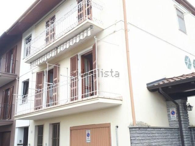 Villetta indipendente in vendita di 221 m² in Via Pietro Iannetti