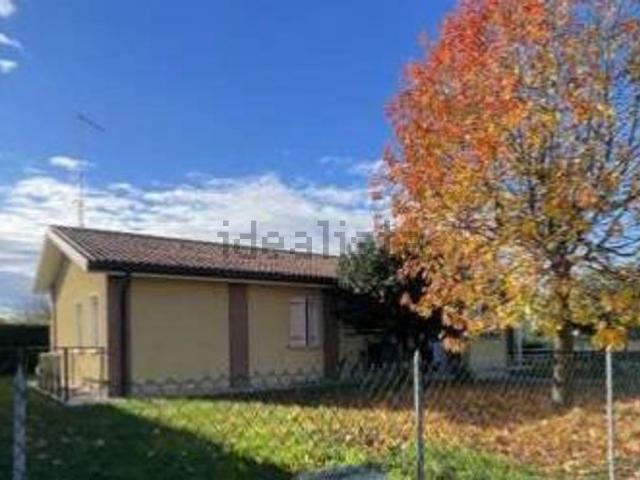 Villetta indipendente in vendita di 221 m² in Via Pistor, 62