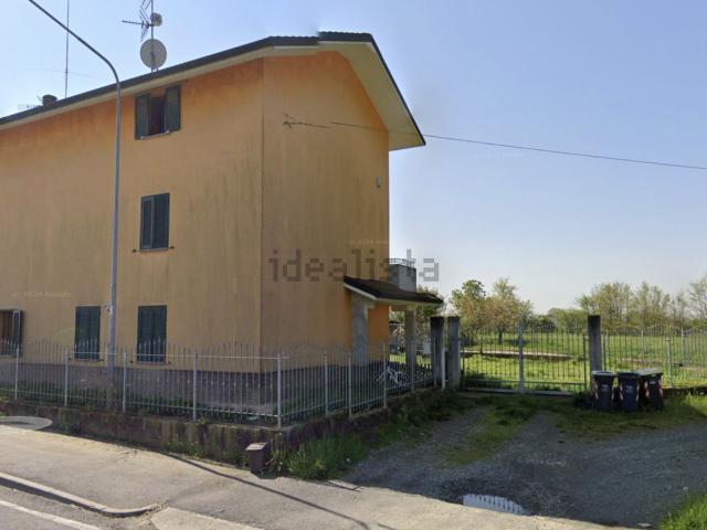 Villetta indipendente in vendita di 222 m² in Via Basaluzzo, 18