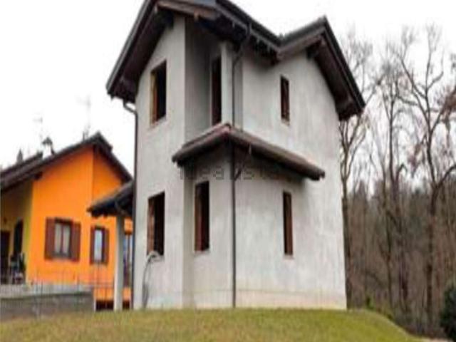 Villetta indipendente in vendita di 222 m² in Via Fornace, 11