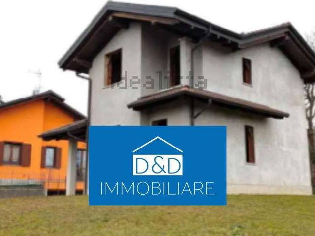 Villetta indipendente in vendita di 222 m² in Via Fornace, 11