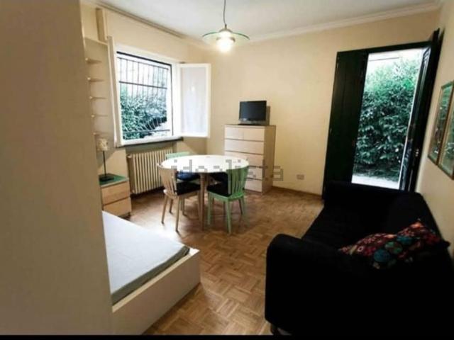 Villetta indipendente in vendita di 222 m² in Via Monte Cavalbianco