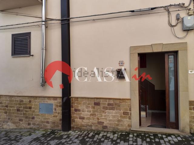 Villetta indipendente in vendita di 222 m² in Via Santa Croce, 9