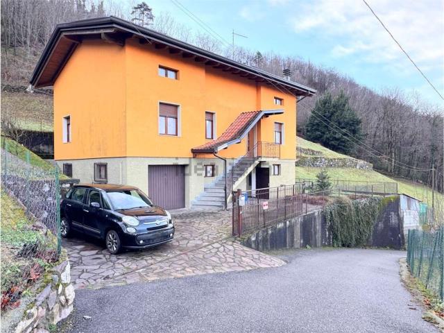 Villetta indipendente in vendita di 222 m² in Località Bandera