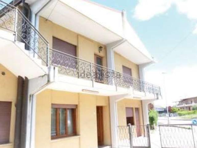 Villetta indipendente in vendita di 223 m² in Via Castellana