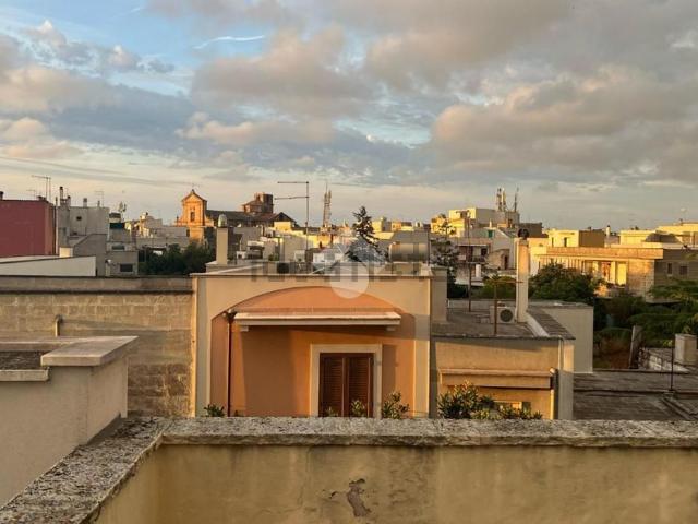 Villetta indipendente in vendita di 223 m² in Via San Donato, 97