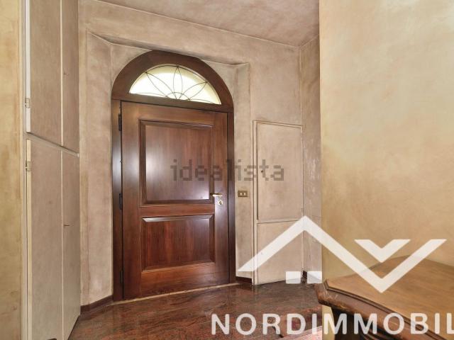 Villetta indipendente in vendita di 224 m² in Via 20 Settembre